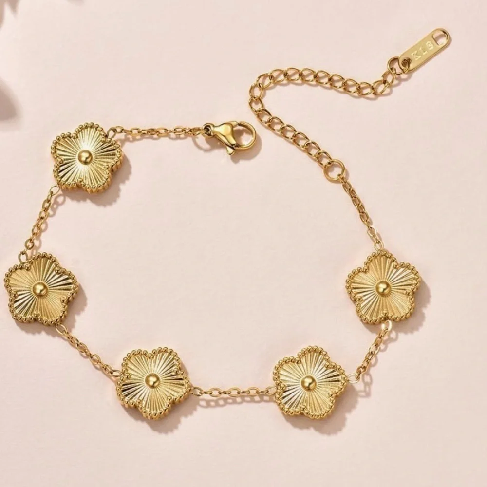 18k gold plated 5 motifs clover bracelet luxury look